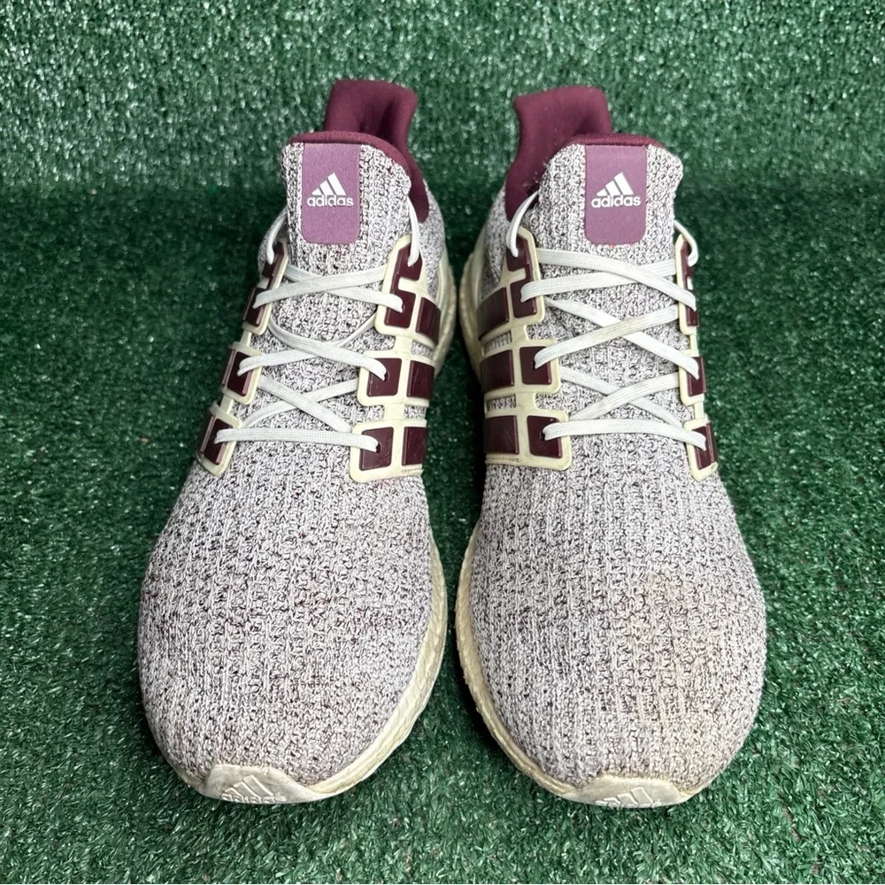 adidas Ultra Boost 4.0 Cloud White Maroo EE3705 Men’s Size 15‎